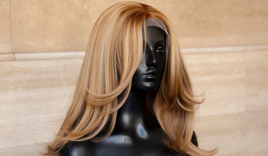 Honey Blonde Wigs for Black Women: A Comprehensive Guide